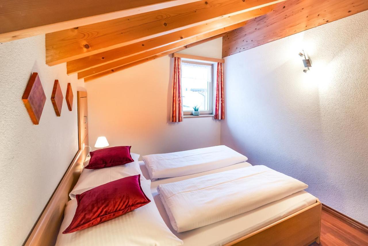 Appartement Haus Rothorn à Schröcken Extérieur photo