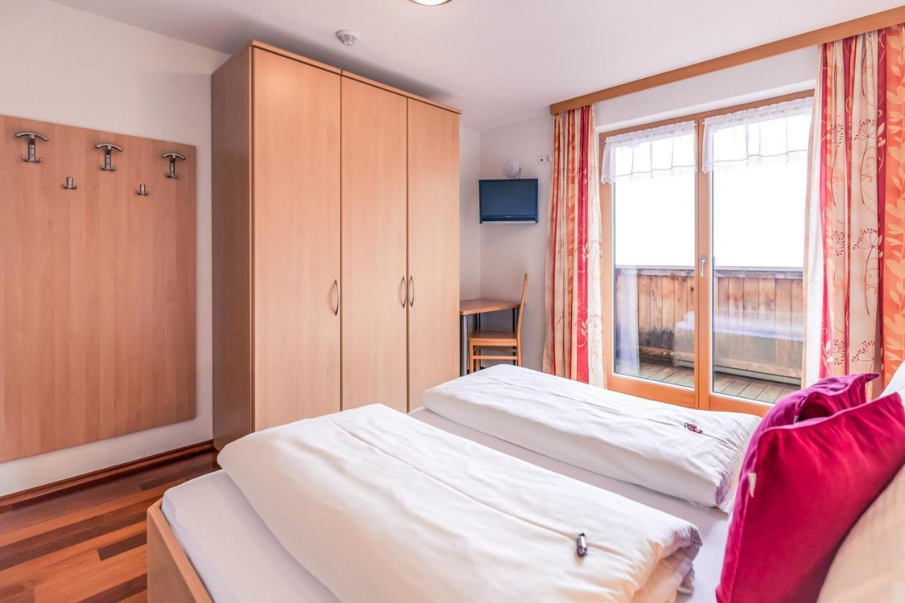 Appartement Haus Rothorn à Schröcken Extérieur photo
